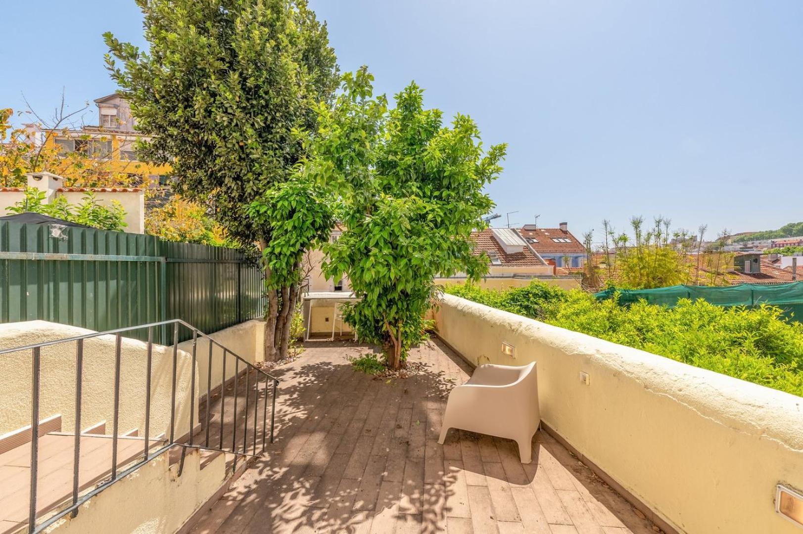 Ferienwohnung Guestready - Lemon House With Private Garden Lissabon Exterior foto