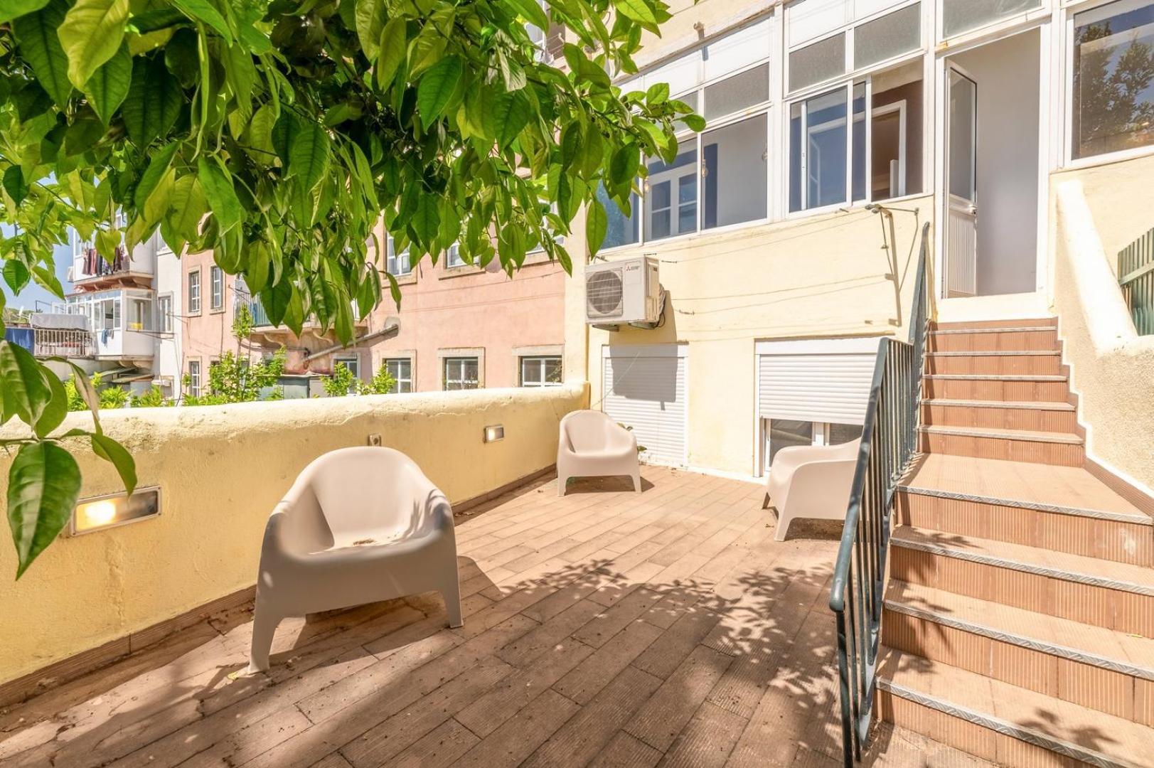 Ferienwohnung Guestready - Lemon House With Private Garden Lissabon Exterior foto