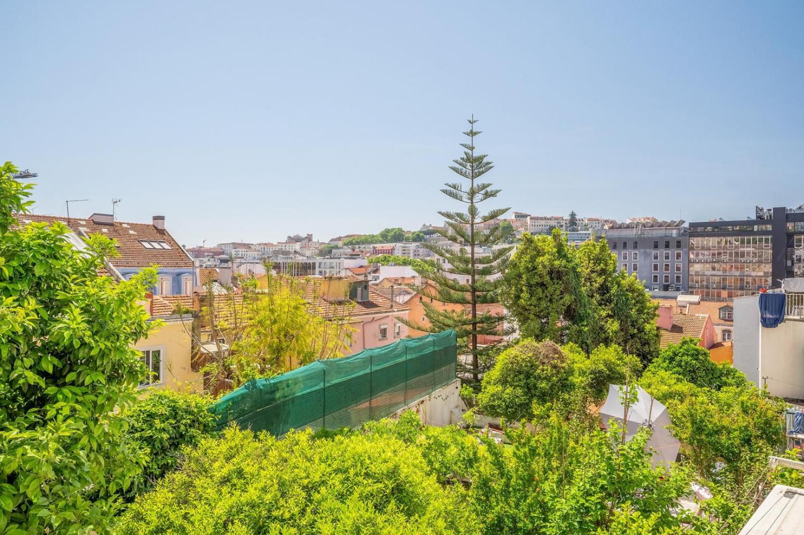 Ferienwohnung Guestready - Lemon House With Private Garden Lissabon Exterior foto